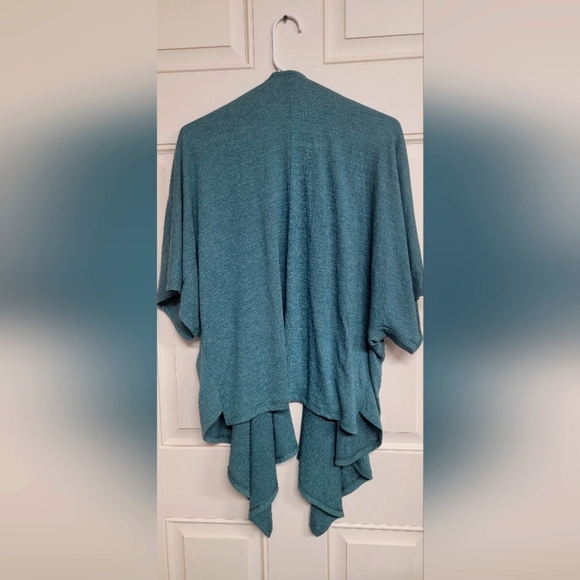 Women's Size Med, Astrologie, Teal Colored, Open Front, Long Sleeved, Ca… - Picture 5 of 8